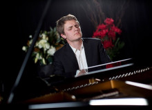 Российский пианист стал лауреатом конкурса исполнителей в Женеве
