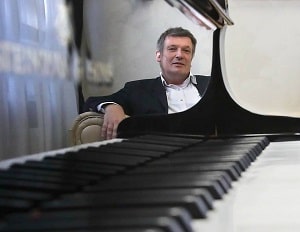 Борис Березовский играет блюз Борис Березовский играет блюз