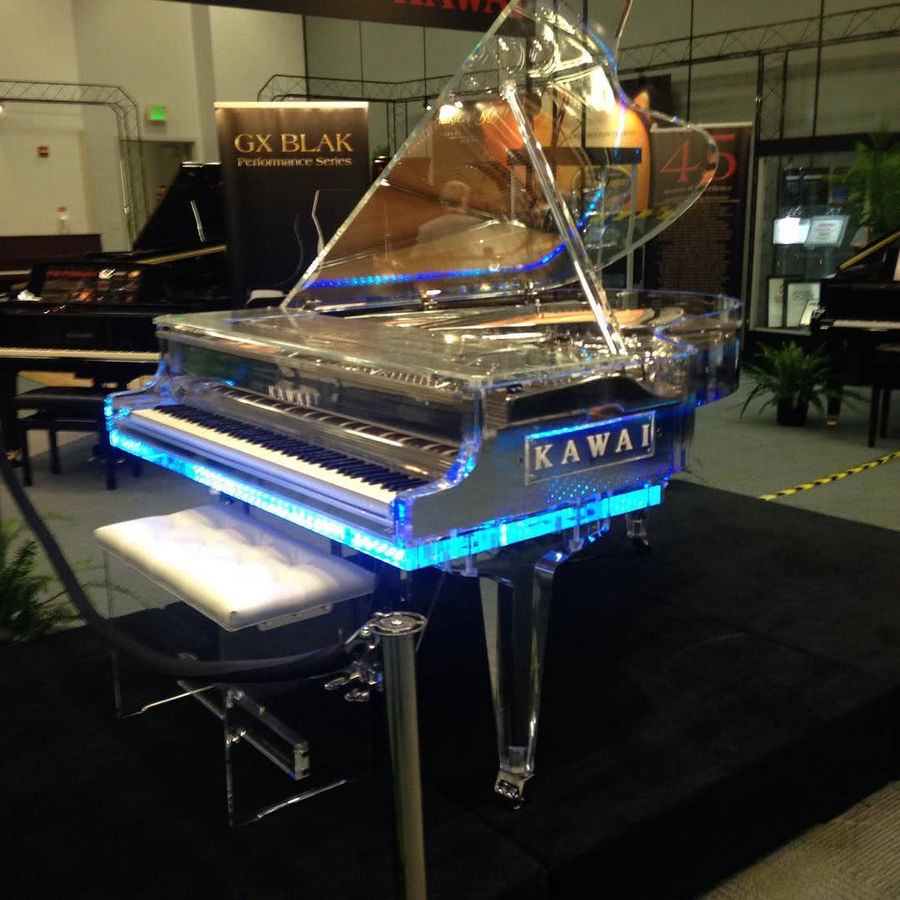 NAMM 2017: прозрачный рояль KAWAI NAMM 2017: прозрачный рояль KAWAI